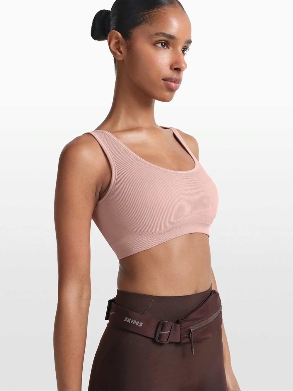NikeSKIMS Ribbed Seamless Scoop Bra in Himalayan